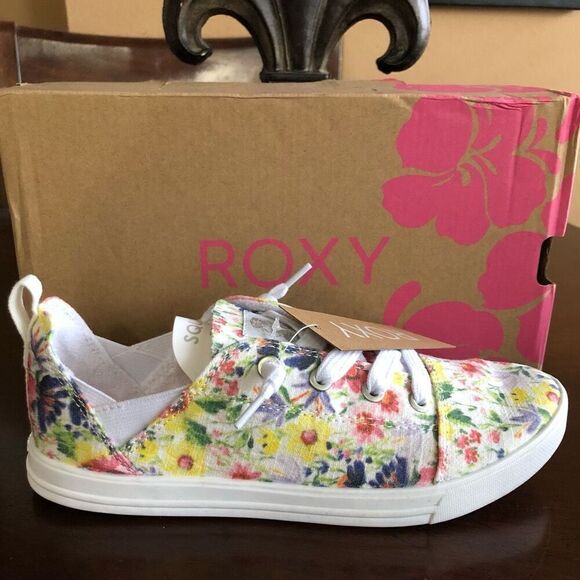 ROXY - NWTIB - L Sz 6.5 "Libbie" Slip-On Canvas SneaKers in Floral Pattern 🌸 - Picture 7 of 16
